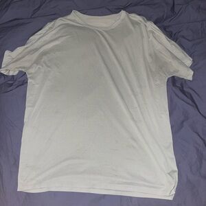 Lululemon Men’s Tee